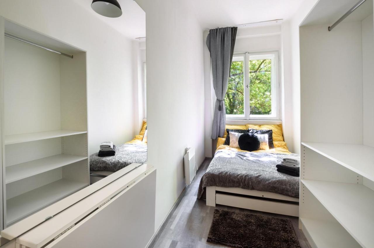 Buda Centre Homes By The Allee Shopping Mall *