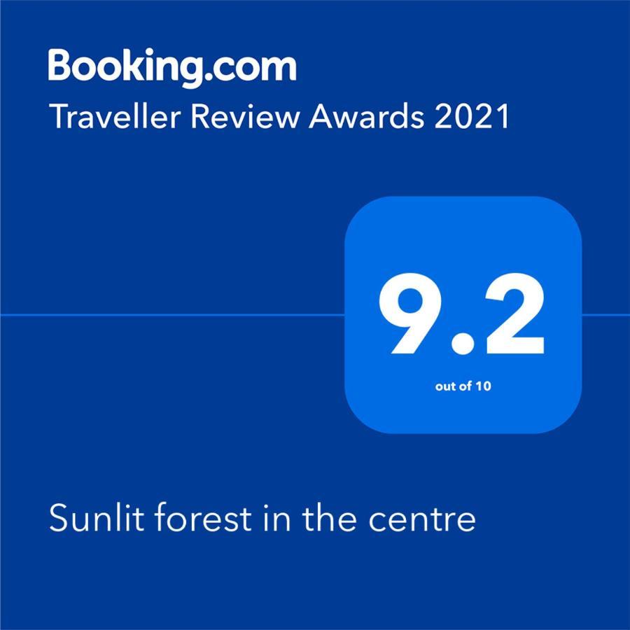 Apartamento Sunlit Forest In The Centre *