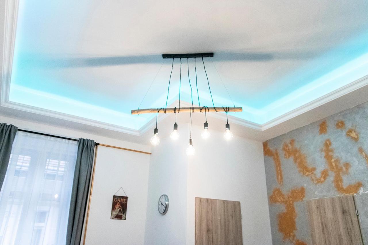 Astoria Tiny Apartamento