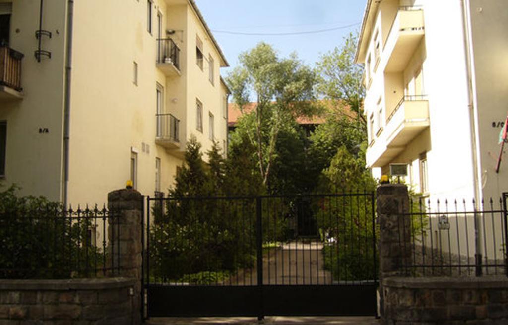 Away Apartamento