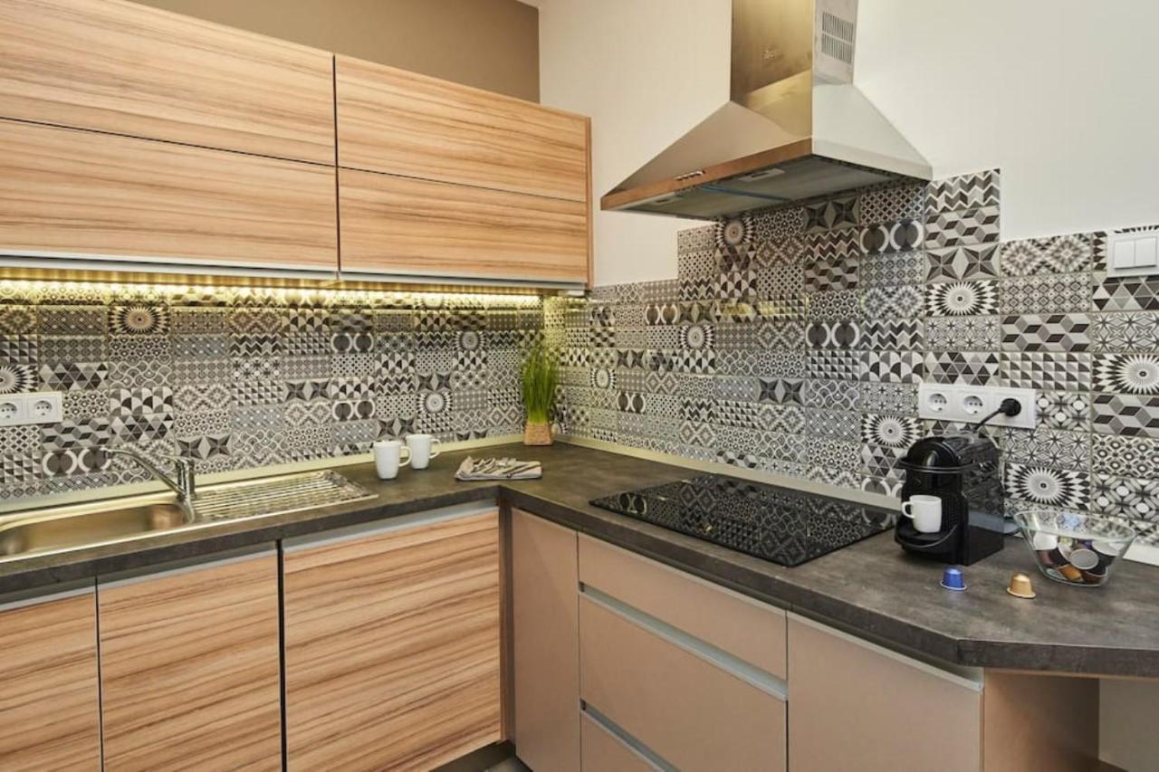 Orangehomes Fantastic 3 Bedrooms Dohany Street Apartment Budapest