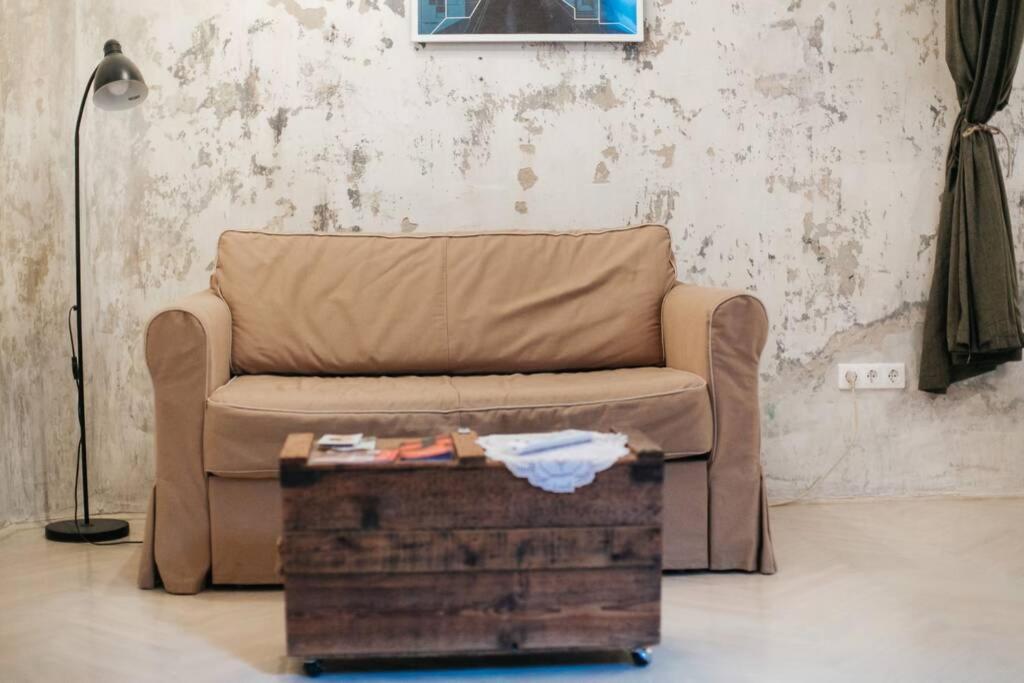 Little Corner At The Historic Jewish District With Ac *