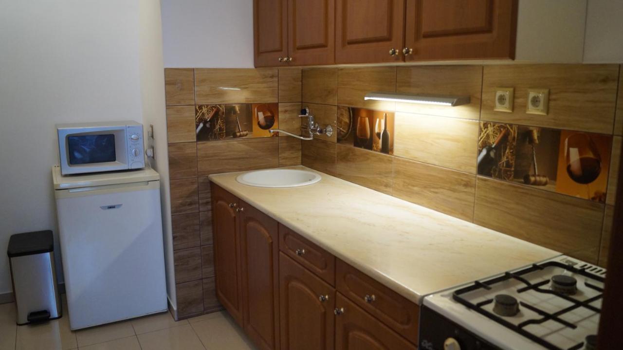 Appartement Sinko - Free Garage Parking, Central, 2 Bedrooms 4 Single Beds, Flexi Check-out *