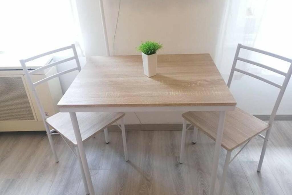 Rose Apartmann Lägenhet *