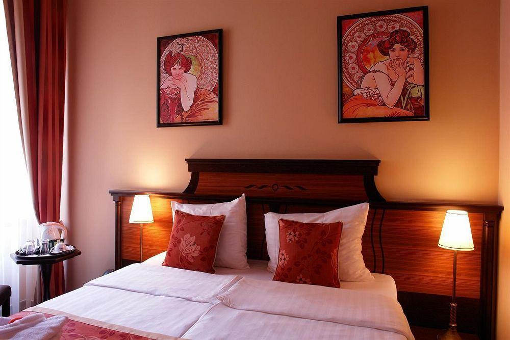 Residencia Baron Hotel