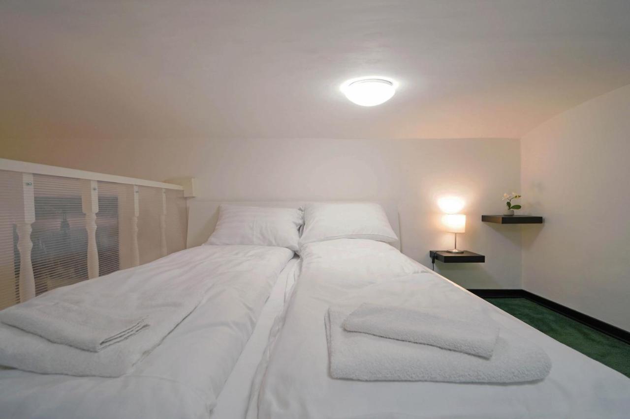 V27 Vadasz Apartamento