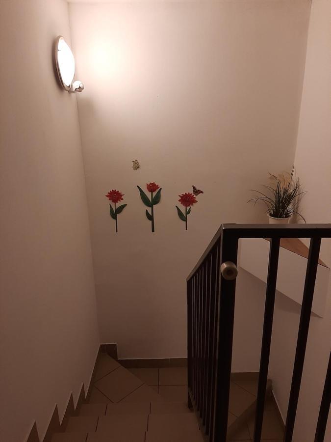 Apartman Vorosmarty Apartamento