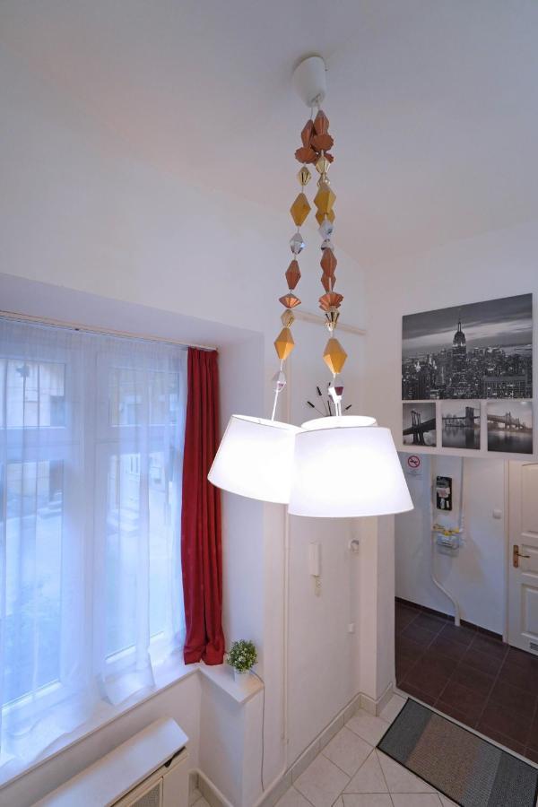 V27 Vadasz Apartamento *