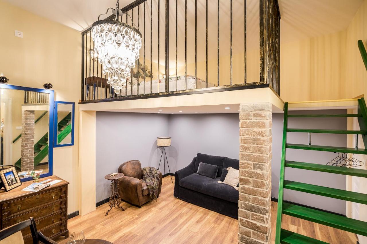 Apartament Unique & Stylish - Of Traveler In Center