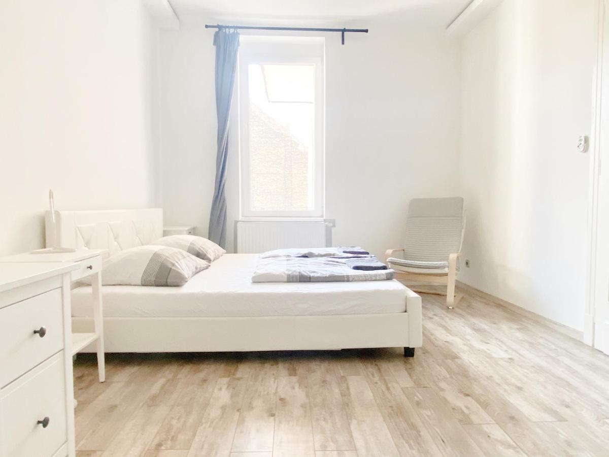 Luxury In The Centre Ac Parking Garden Apartman