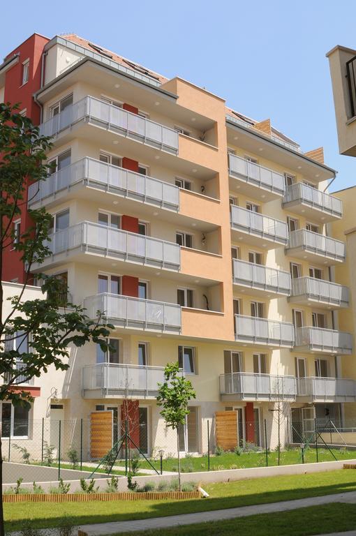 Vivaldi Aparthotel *