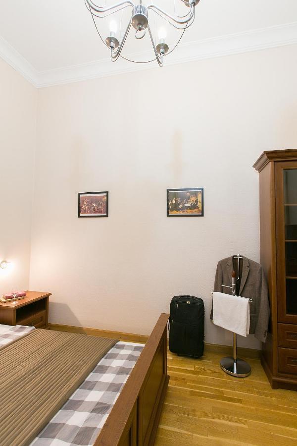 Friends & Hostal Budapest