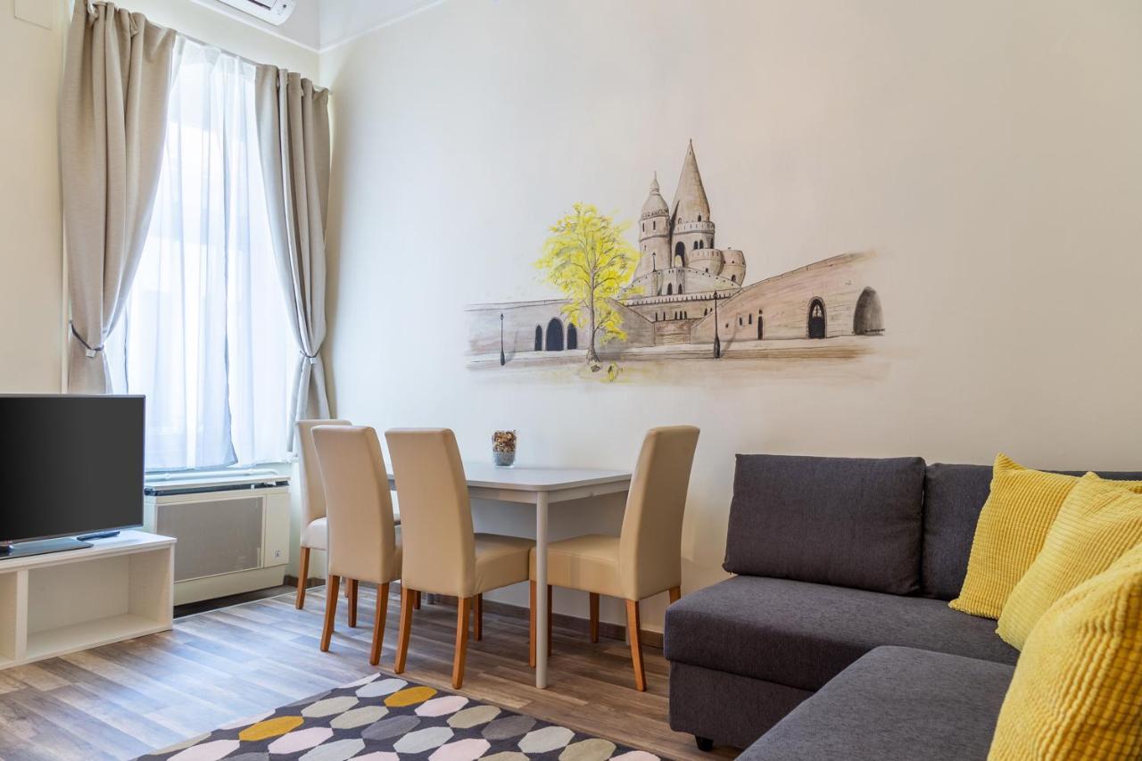Goldcentral Apartamento