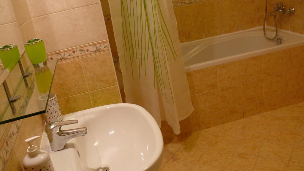 Bphome Apartment