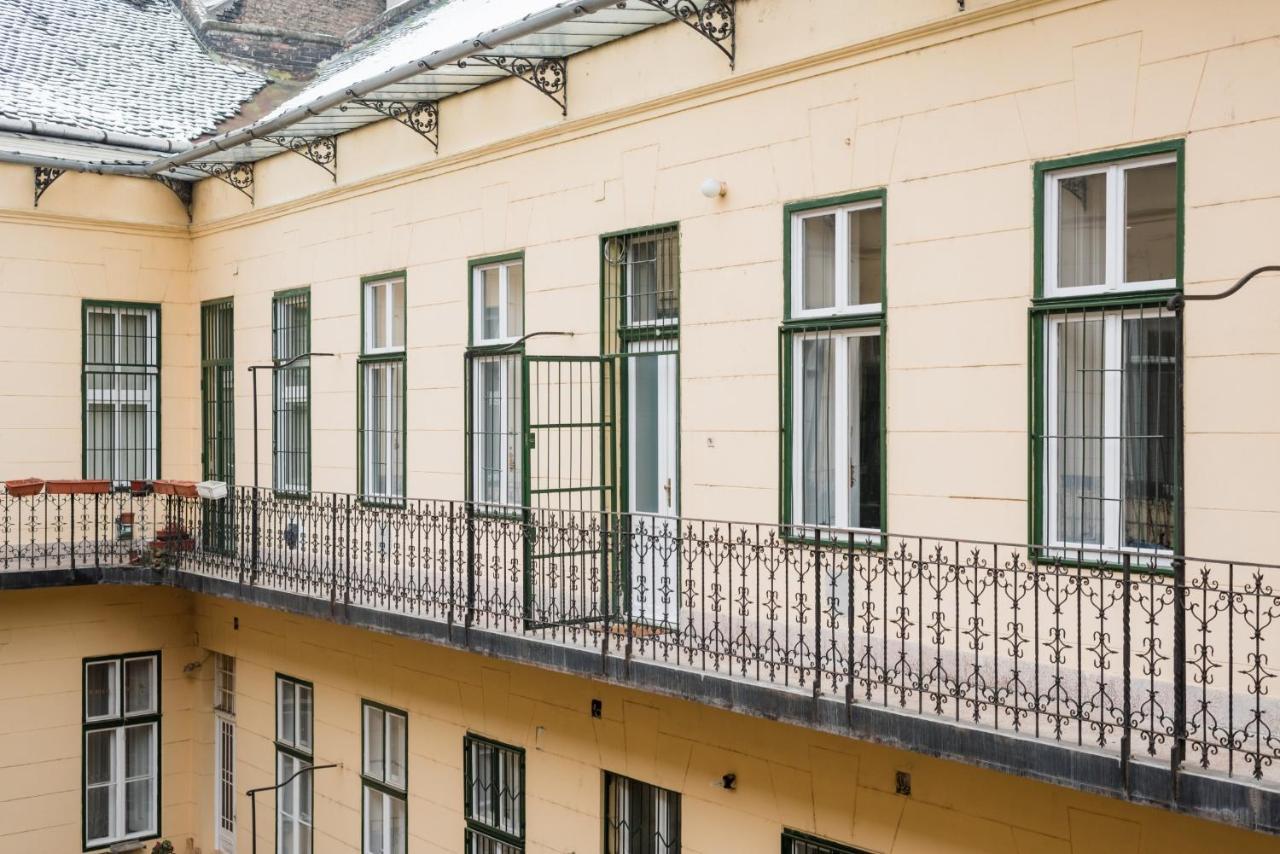 Pal Loft In * Budapest