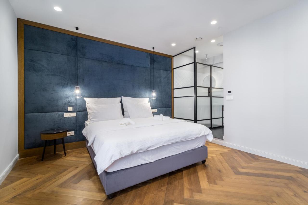 Eye- Boutique Suites, By Bqa Hotel