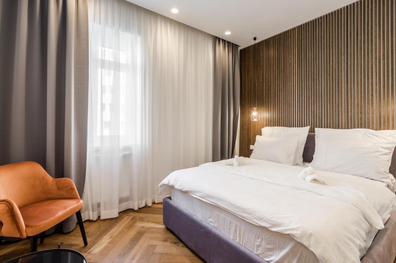 Eye- Boutique Suites, By Bqa
