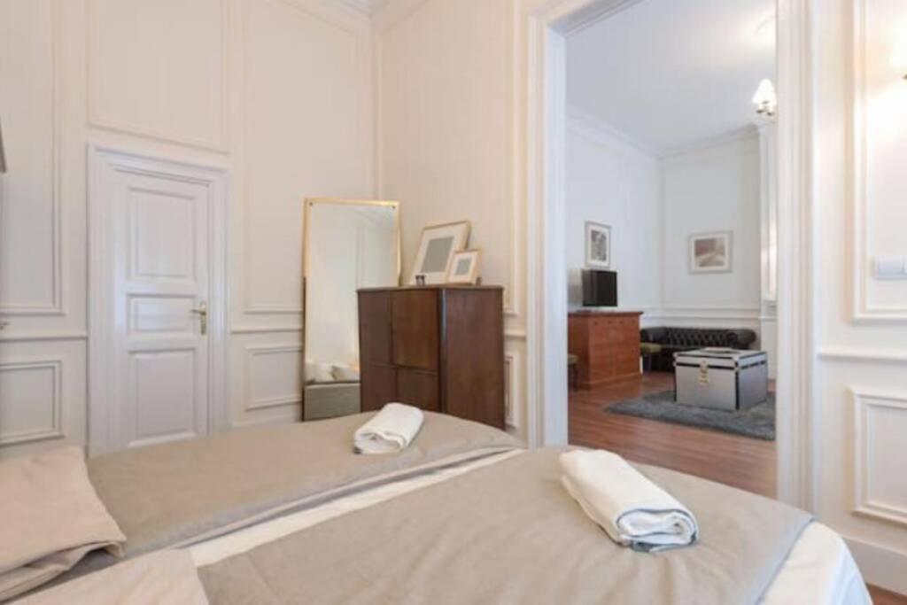 Luxury Art Deco Close To Museum Of Fine Arts Budapest