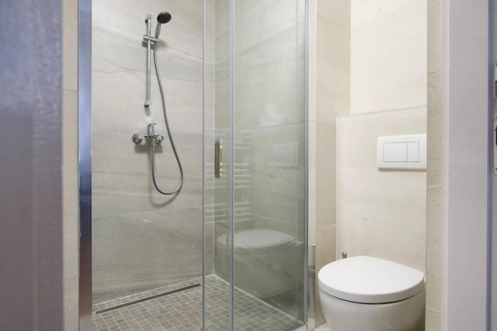 Appartement Premium By Hi5-vaci Str. 3 Bedroom