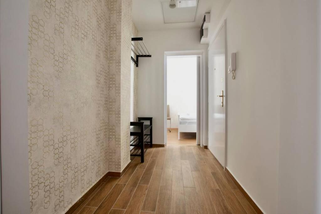 Premium By Hi5-vaci Str. 3 Bedroom Appartement *