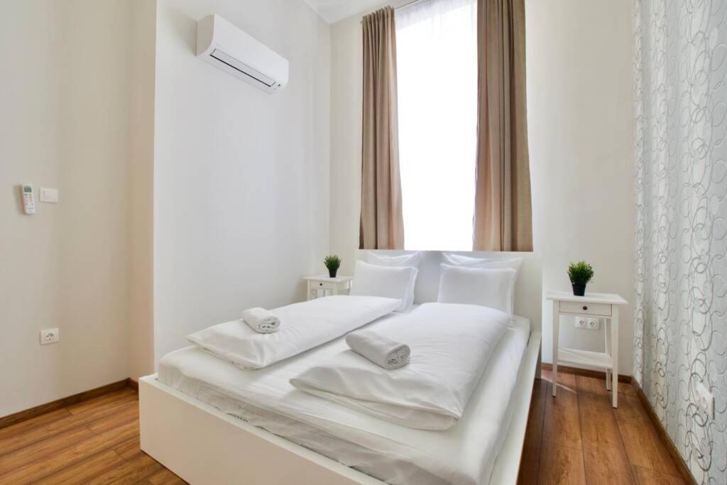 Premium By Hi5 - 3 Bedroom Apartment *