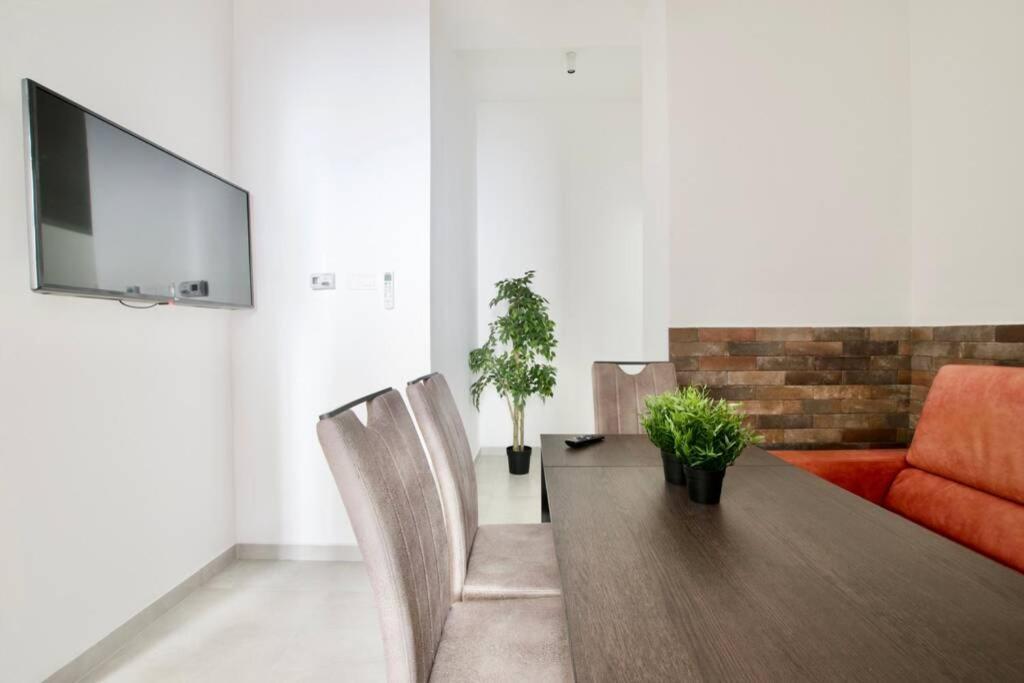 Premium By Hi5 - 3 Bedroom Apartment