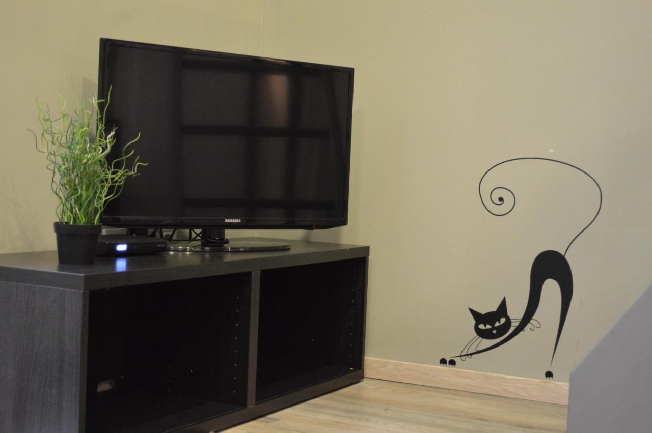 Dohany Studio Apartment
