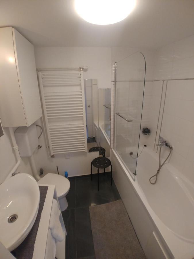 Modern Flat In Center