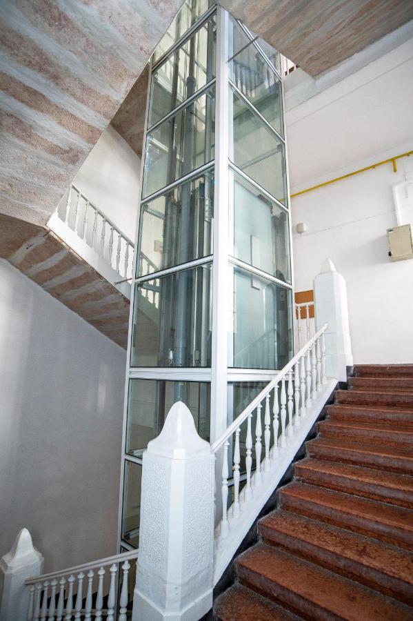Charming Flat Close To Danube And 4-seasons Budapest