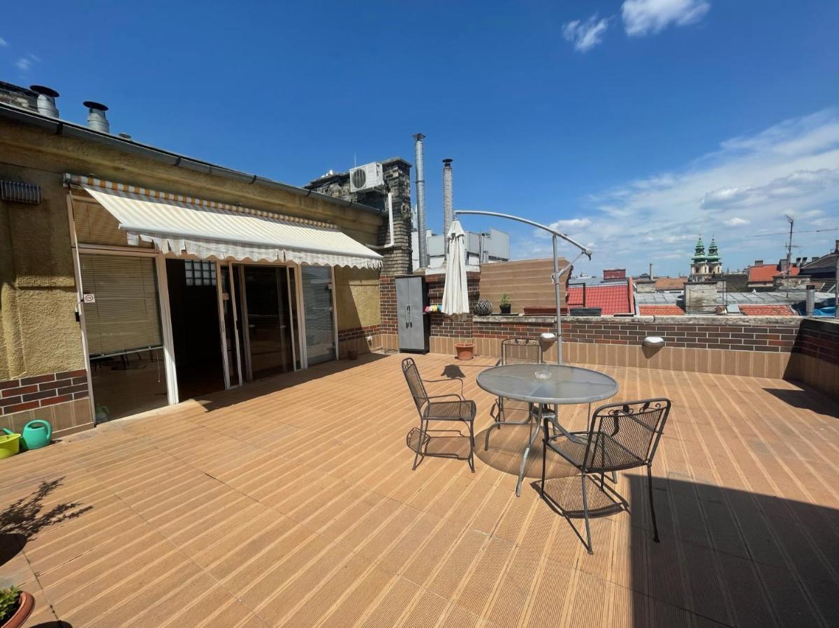 Budapest Rooftop Penthouse - Big Terrace Apartment Budapest