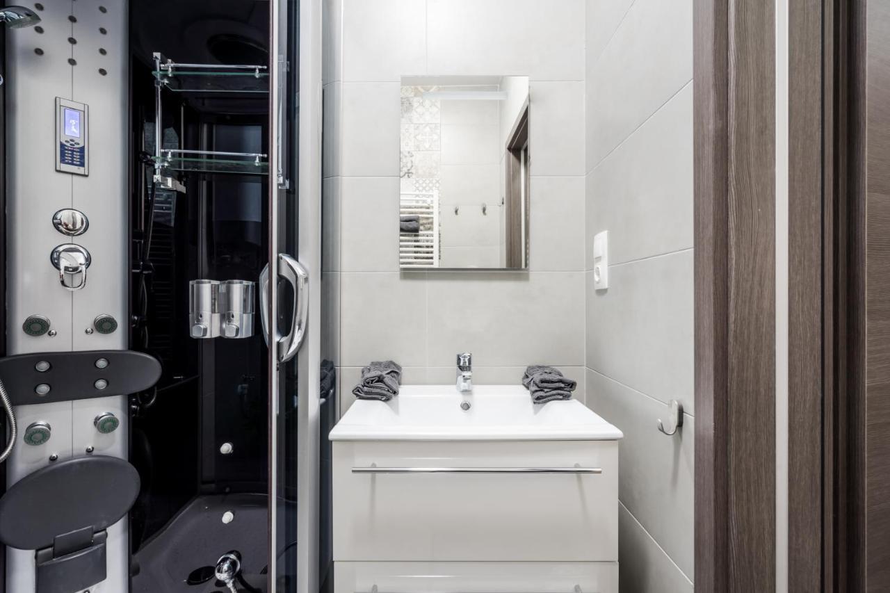 Bpr Elite - Sky Terrace Apartmán