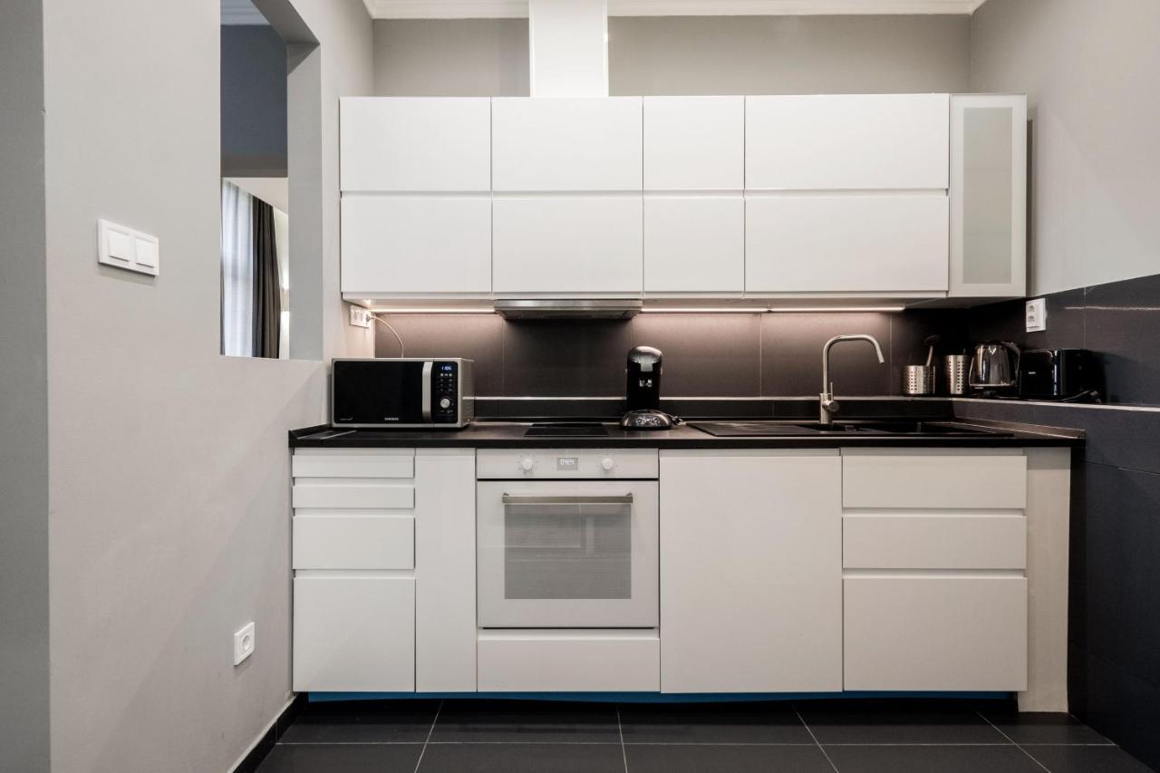 Prime Star Deak Ter Modern Luxury Apartahotel