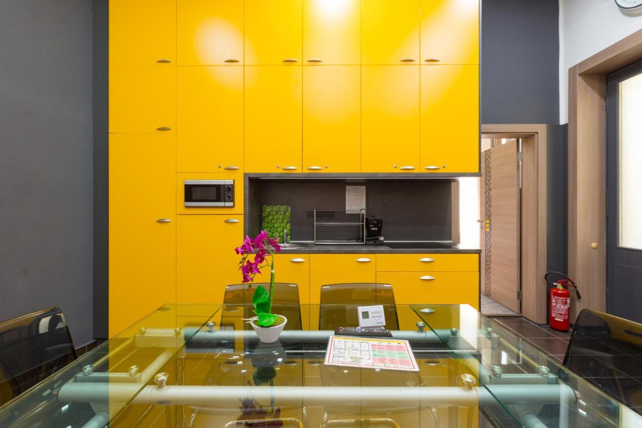 Auberge de jeunesse E14 Design *