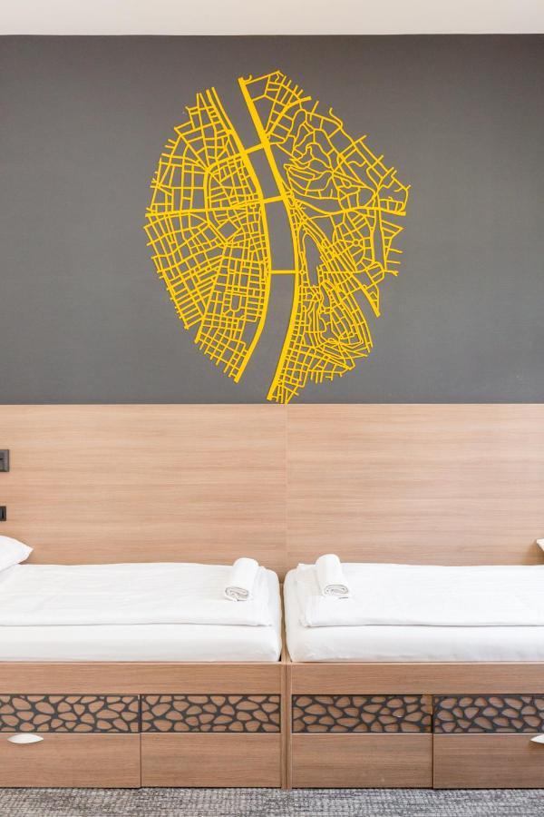 Auberge de jeunesse E14 Design *