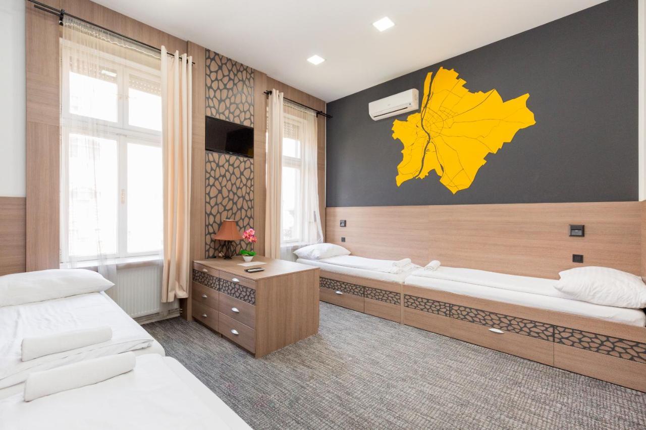 Hostel E14 Design *