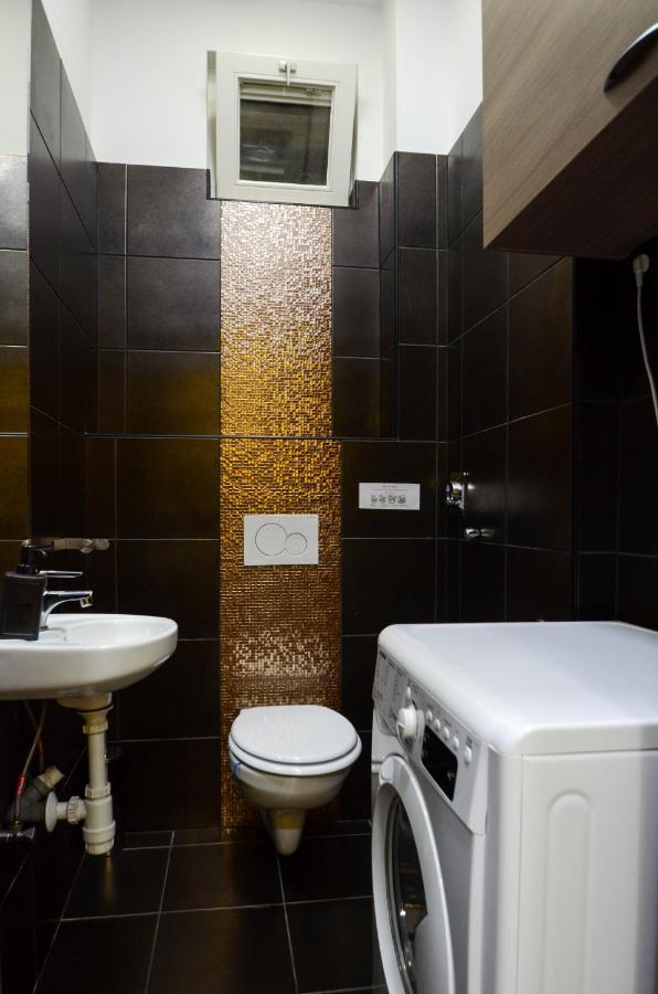 Auberge de jeunesse E14 Design *