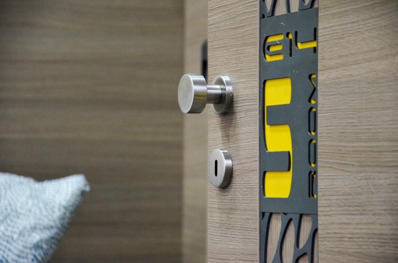 E14 Design Auberge de jeunesse *