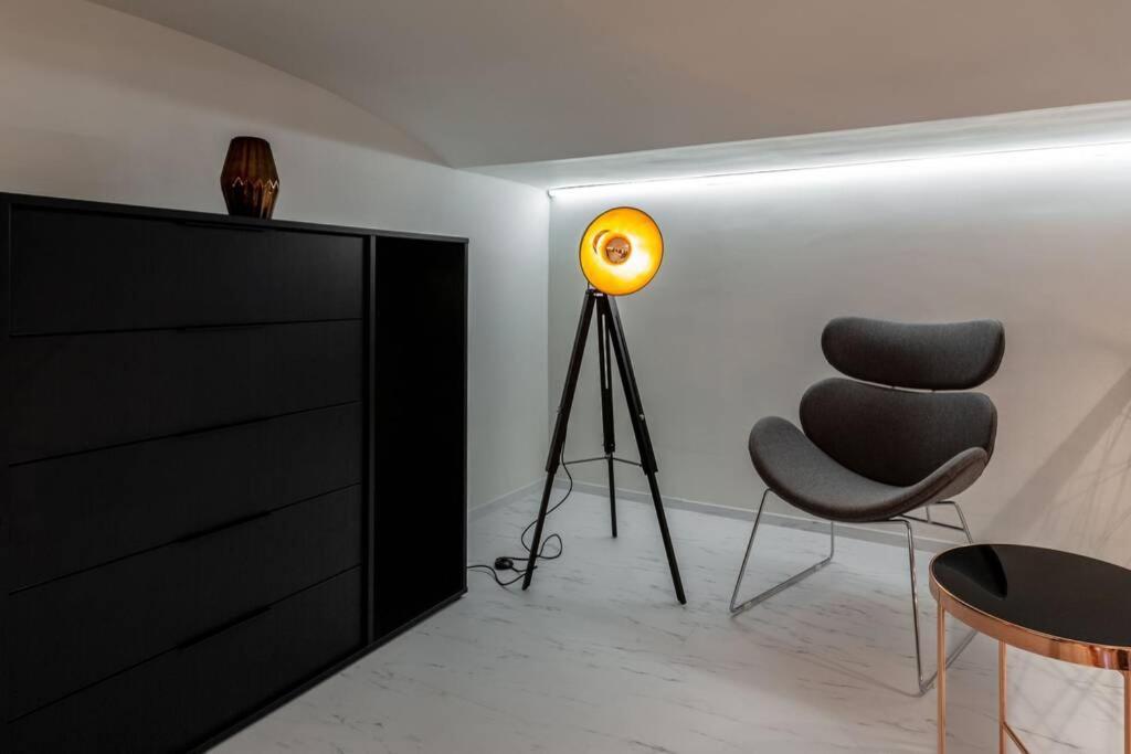 Premium By Hi5-king Street's Luxury *
