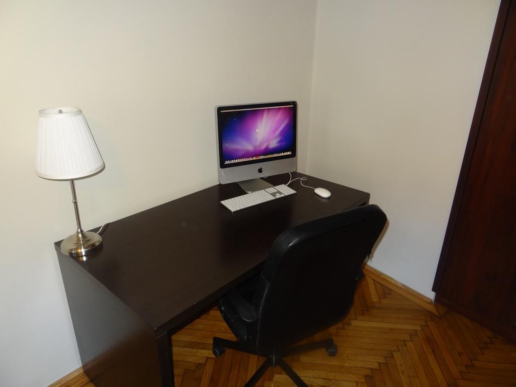 Five Season's Apartment
