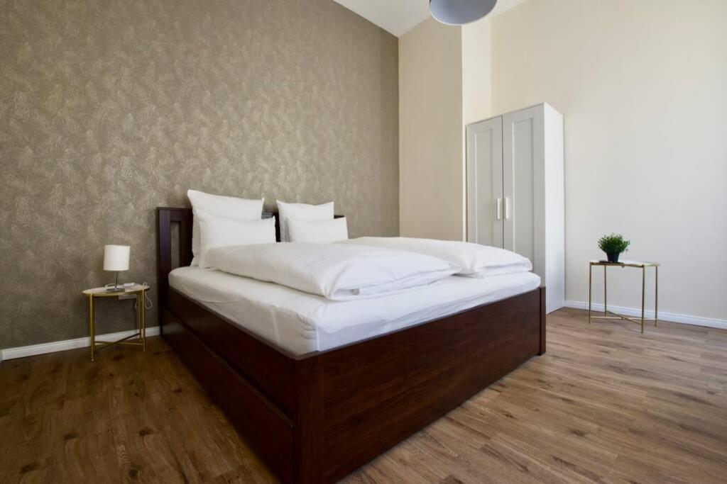 Apartment Premium By Hi5 - Astoria 4 Bedroom Budapest