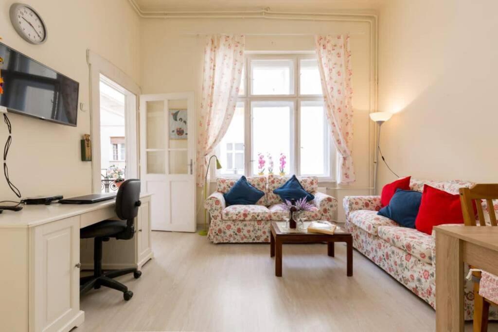 Danube Residence Apartment *