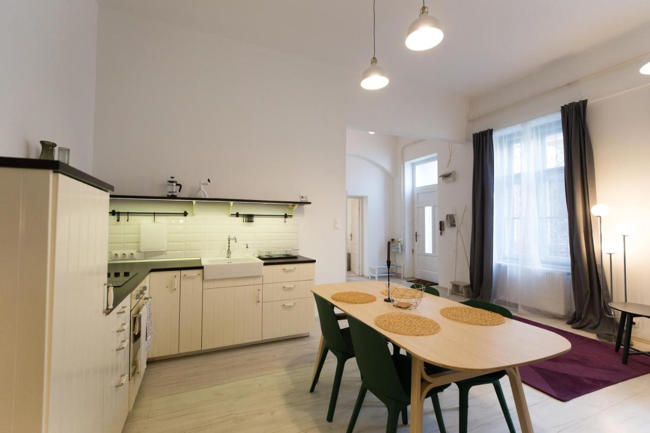 Apartment Palace District *