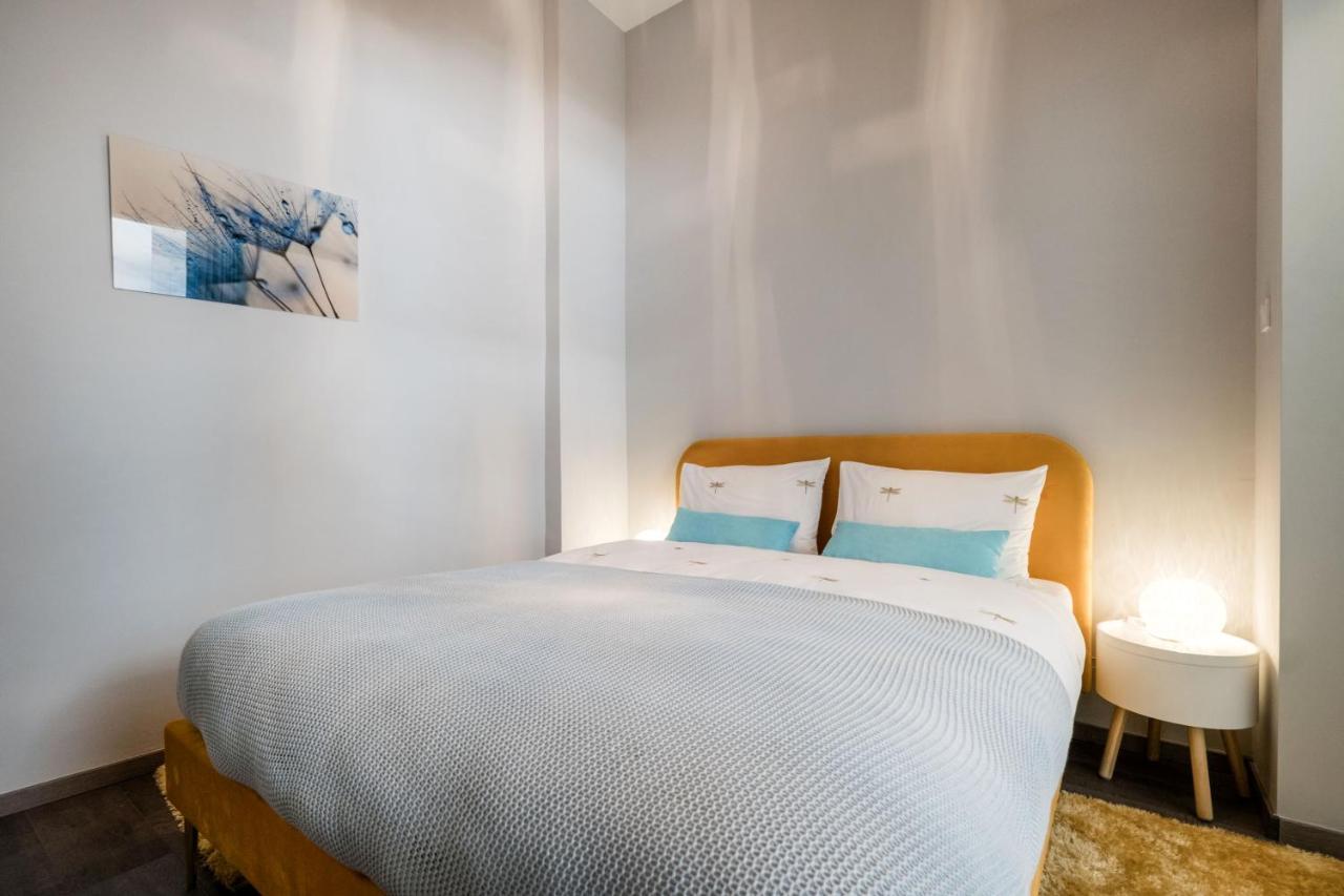 Apartament Downtown Luxury Jacuzzi *