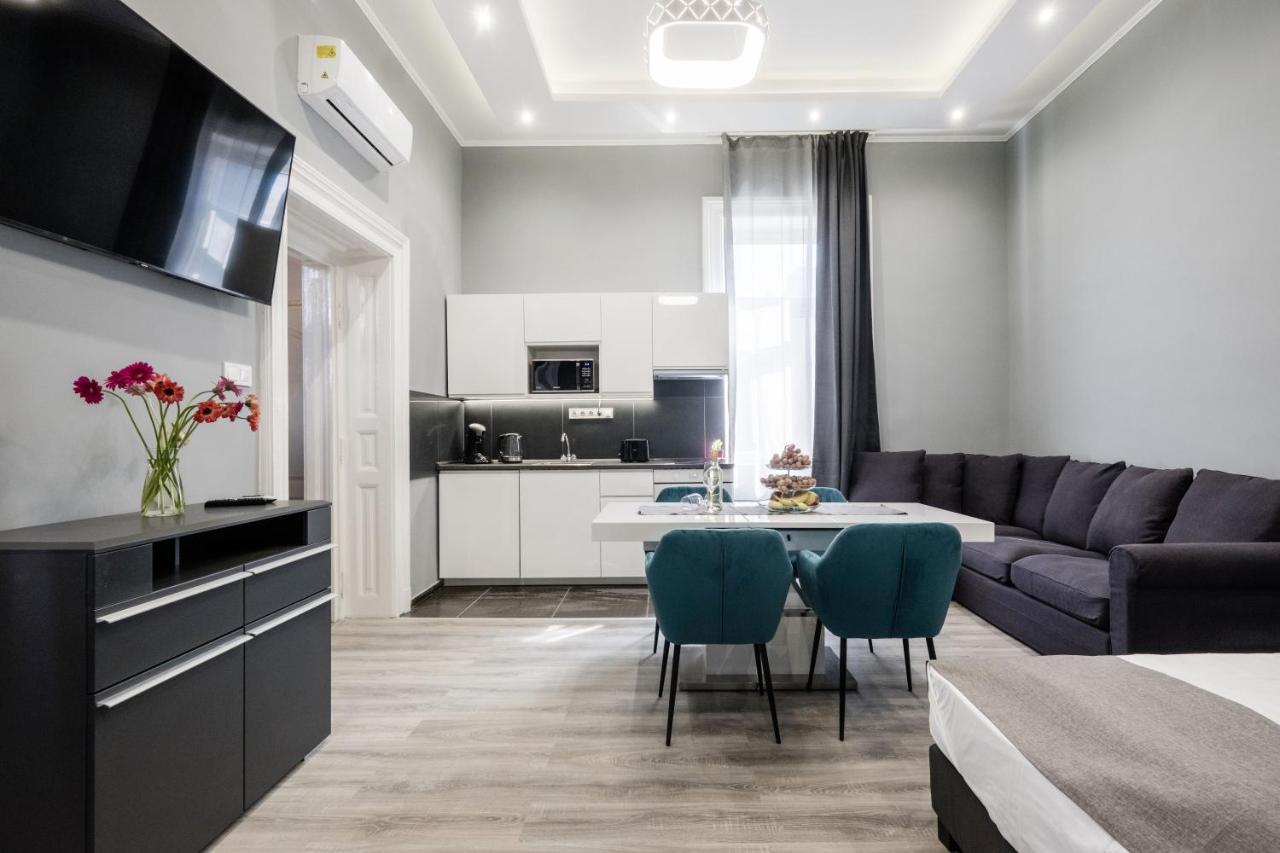 Prime Star Deak Ter Modern Luxury Budapest
