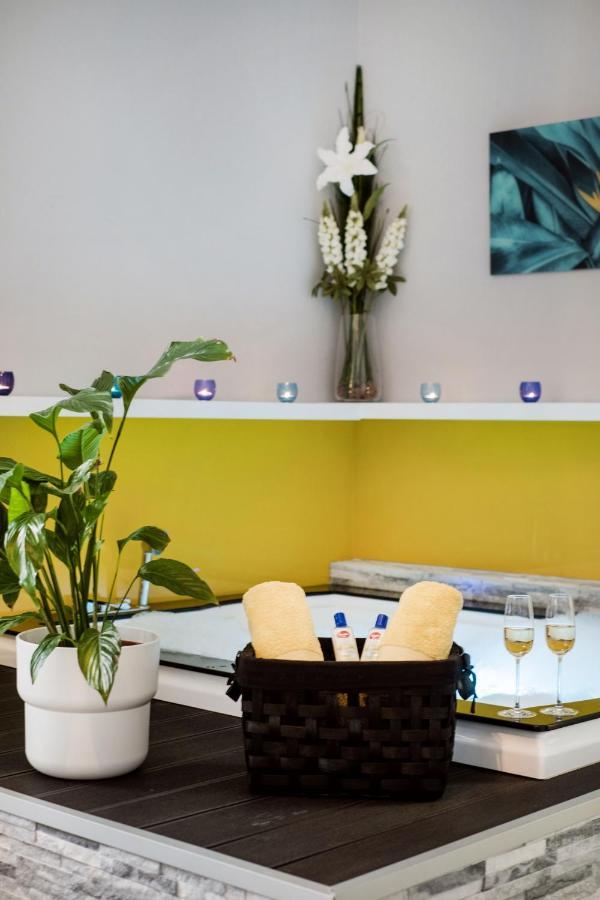 Downtown Luxury Jacuzzi Budapest