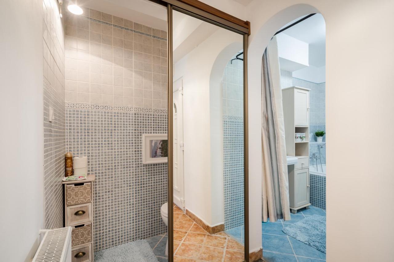 Apartament Belleville With Balcony
