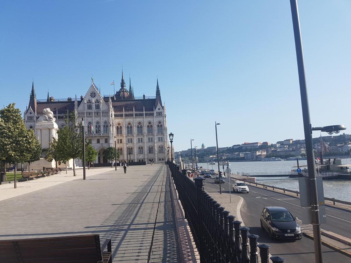 Apartment Hungary Westend *