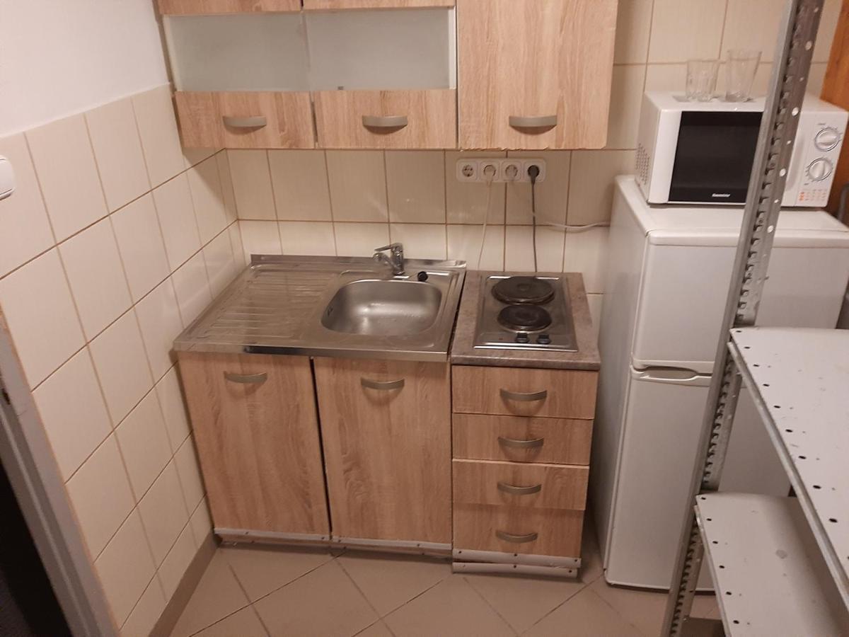 Apartman Vörösmarty Lägenhet *