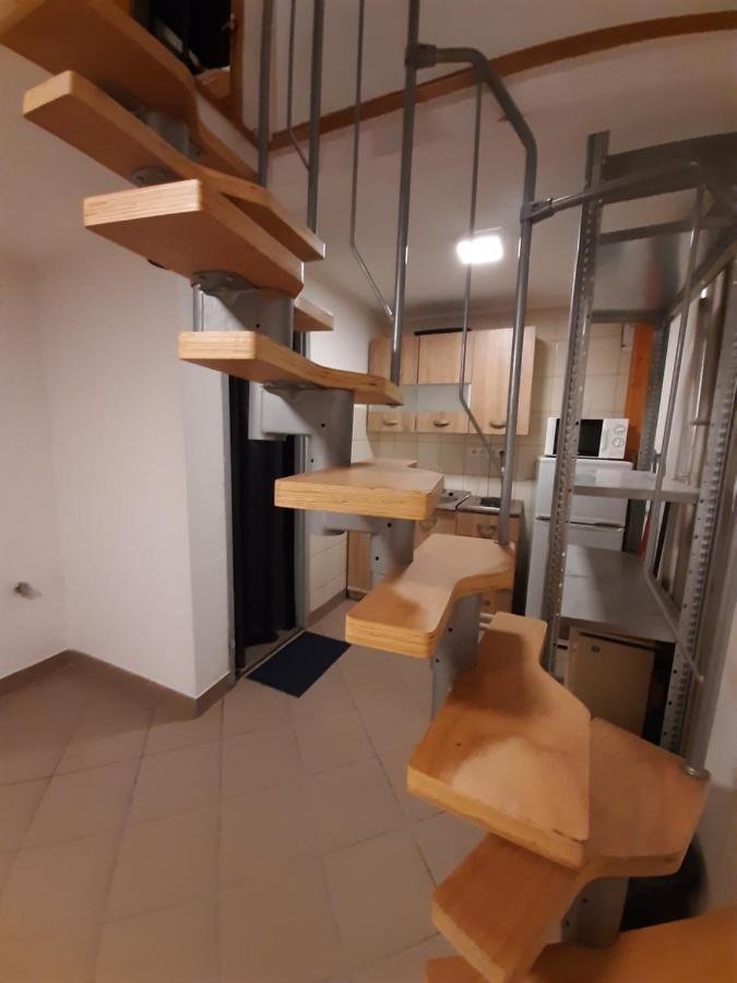 Lägenhet Apartman Vörösmarty *