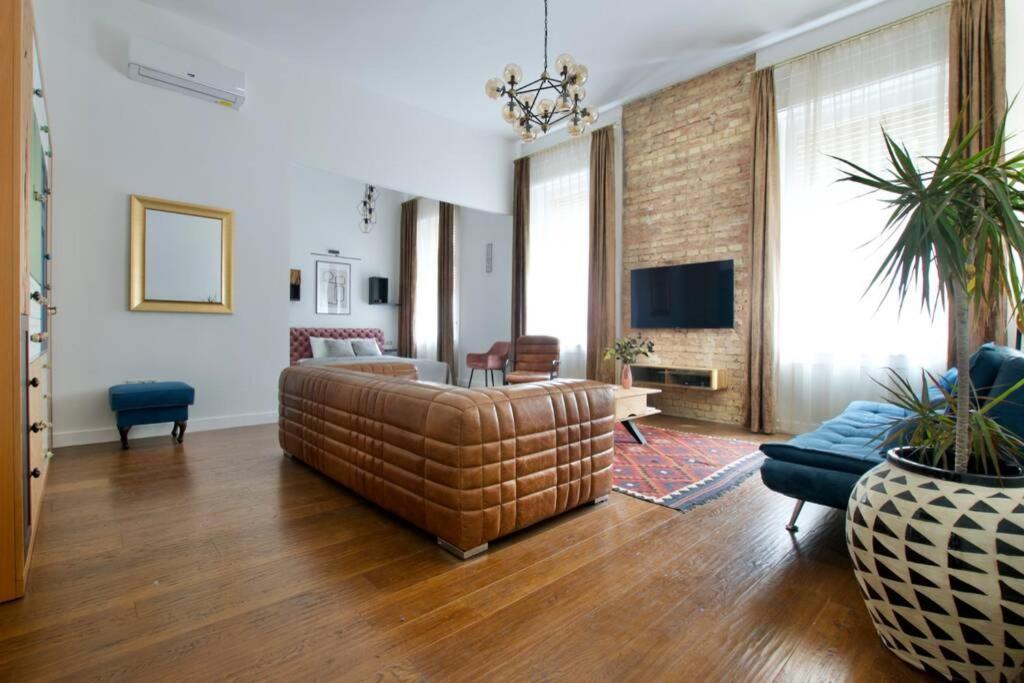 Premium By Hi5 - Ever Apartman *